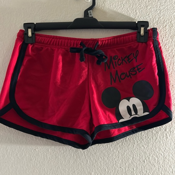 Mickey Mouse shorts - Picture 1 of 3